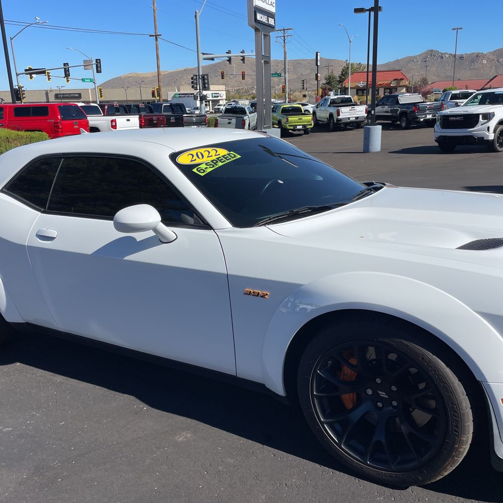 2022 Dodge Challenger R/T SCAT PACK