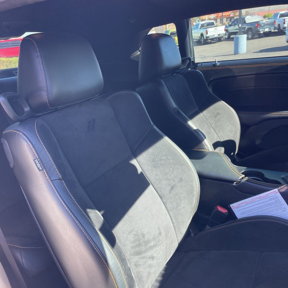 2022 Dodge Challenger R/T SCAT PACK