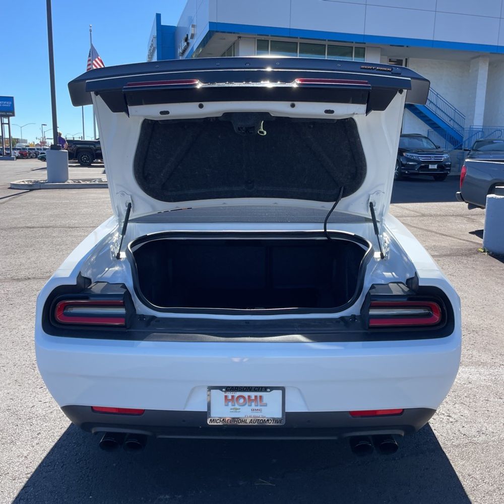 2022 Dodge Challenger R/T SCAT PACK