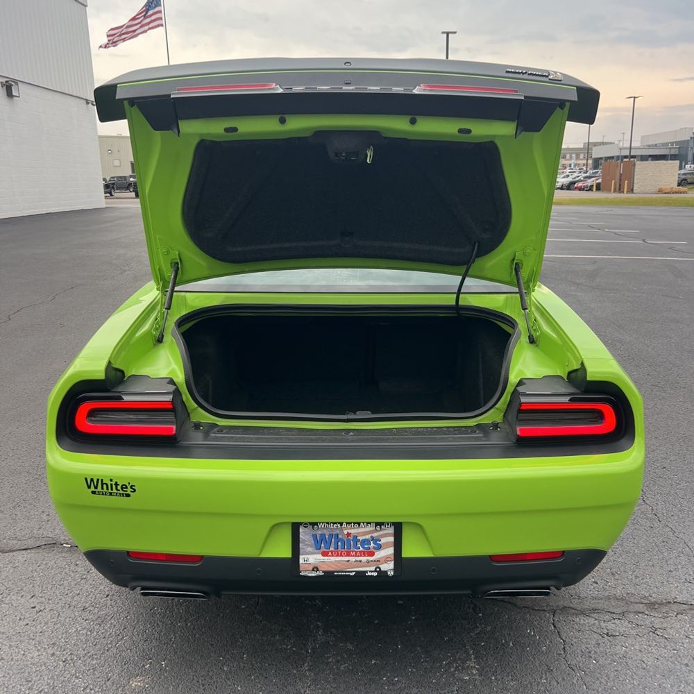 2023 Dodge Challenger R/T SCAT PACK