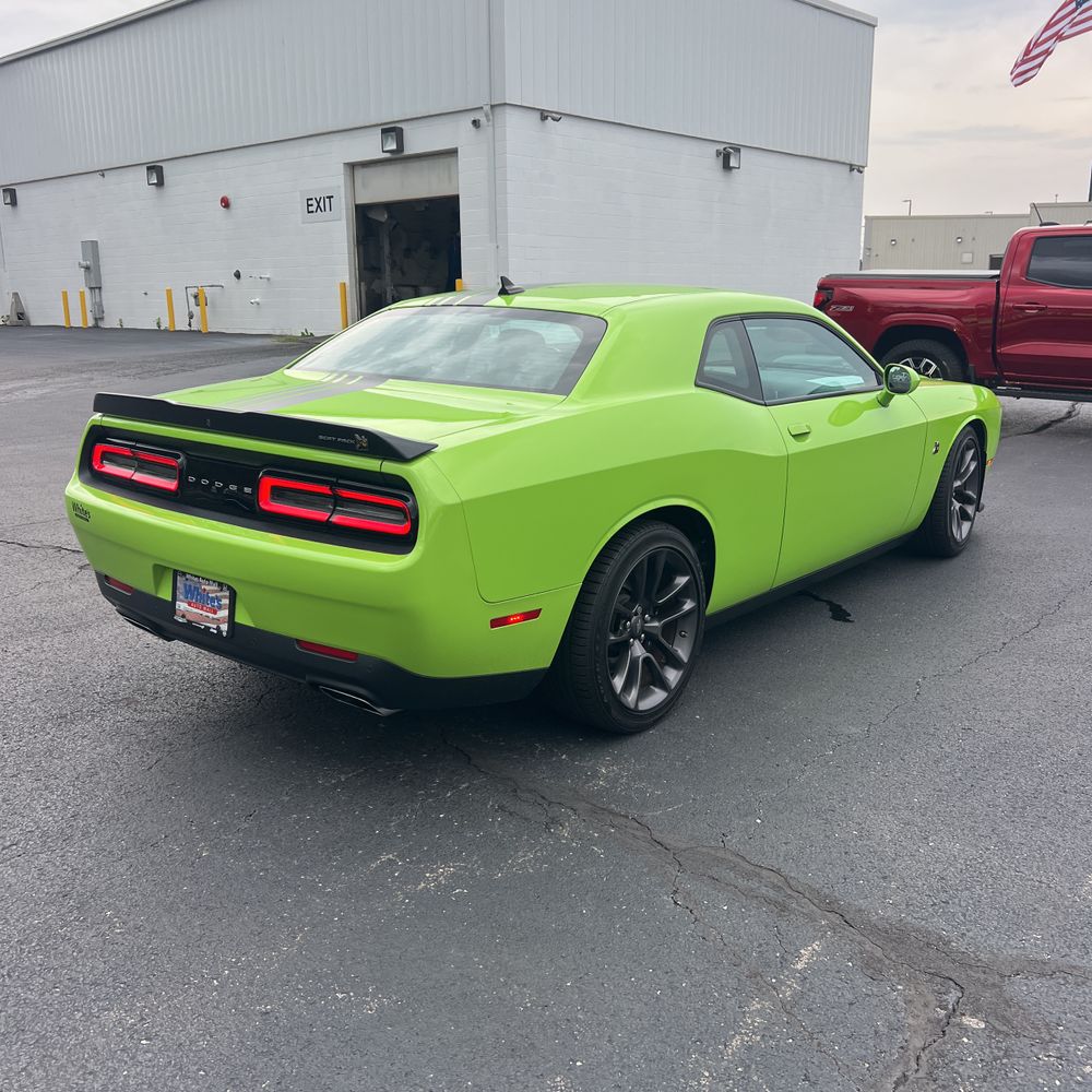 2023 Dodge Challenger R/T SCAT PACK