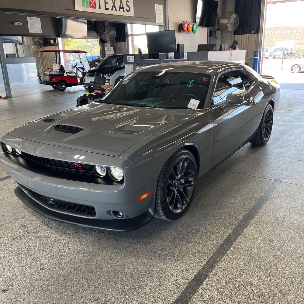2023 Dodge Challenger R/T SCAT PACK