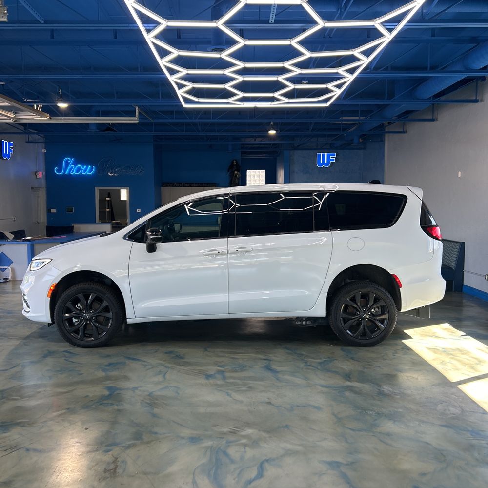 2024 Chrysler Pacifica Limited