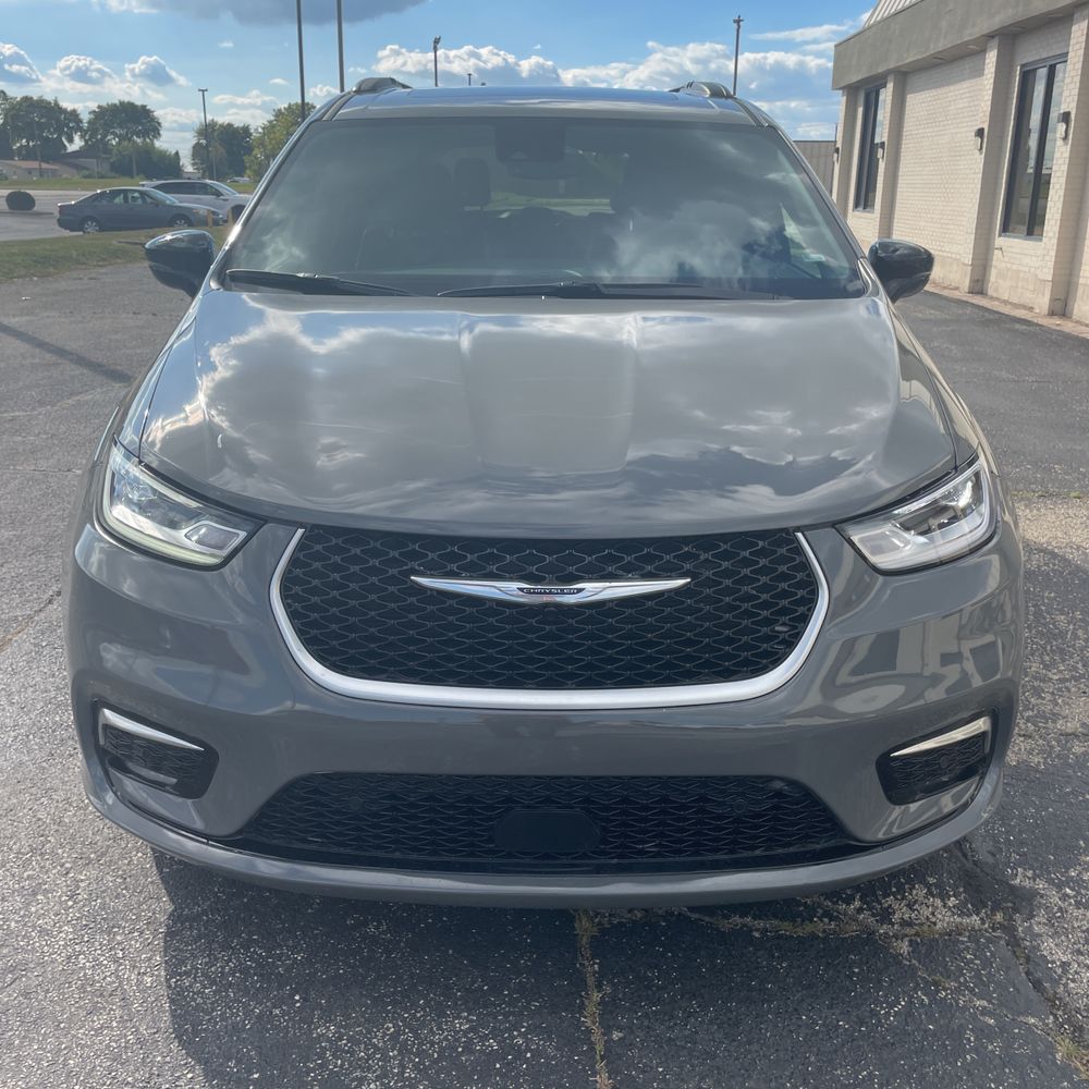 2025 Chrysler Pacifica Limited
