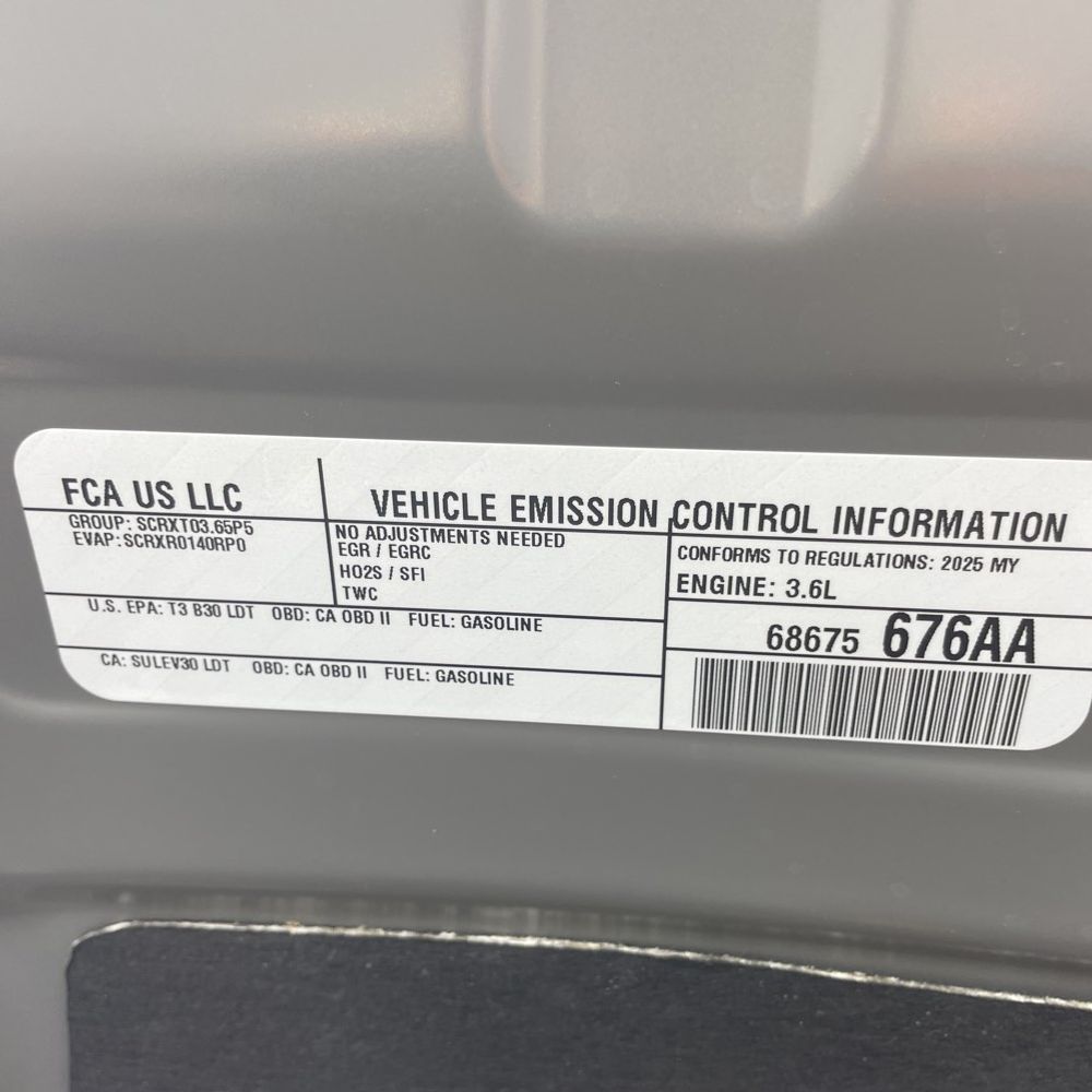 2025 Chrysler Pacifica Limited