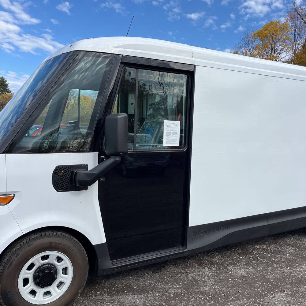 2024 BrightDrop Zevo 600 Std Roof