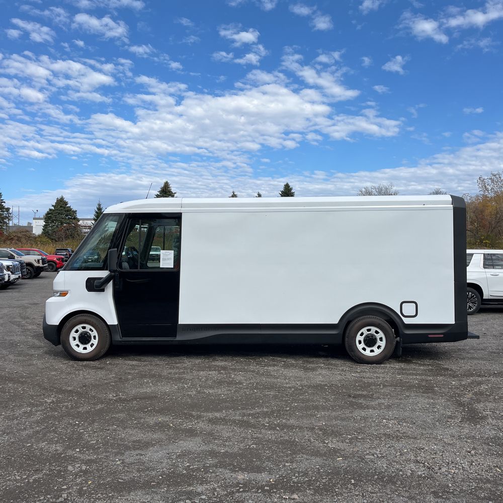 2024 BrightDrop Zevo 600 Std Roof