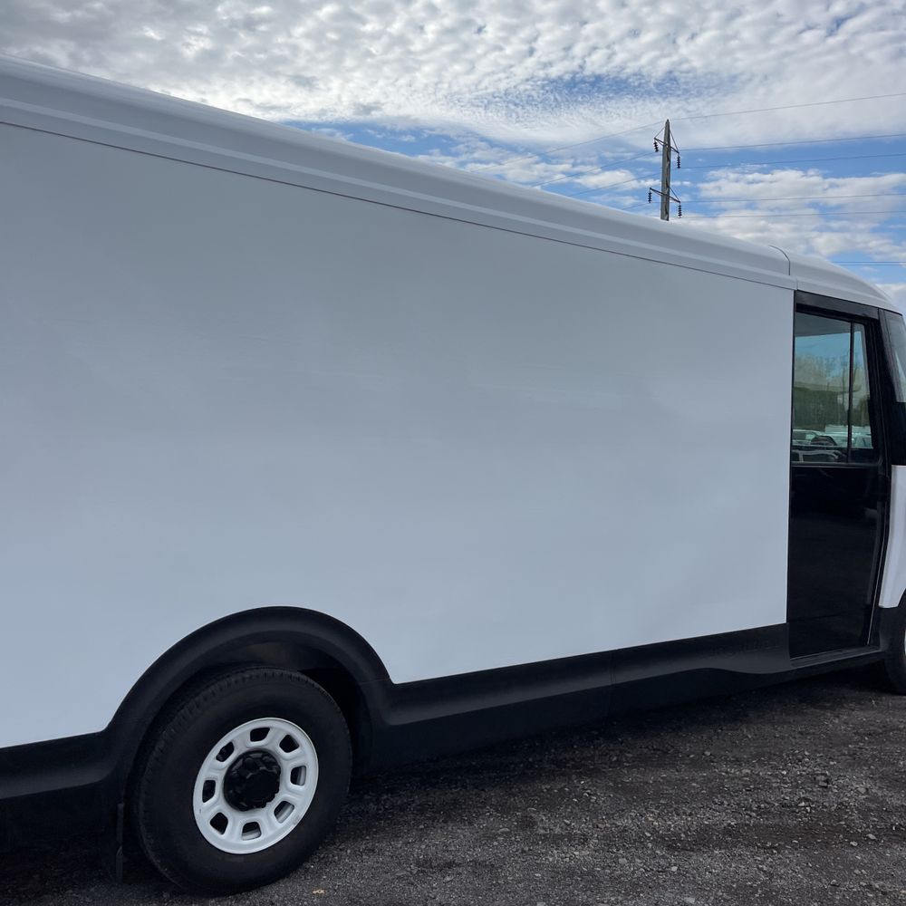 2024 BrightDrop Zevo 600 Std Roof