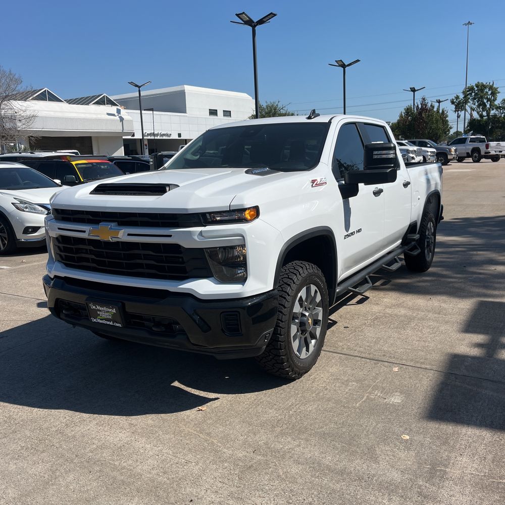 2024 Chevrolet Silverado 2500 Custom