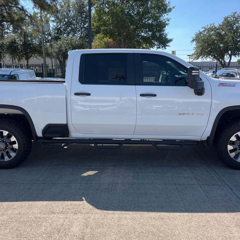 2024 Chevrolet Silverado 2500 Custom