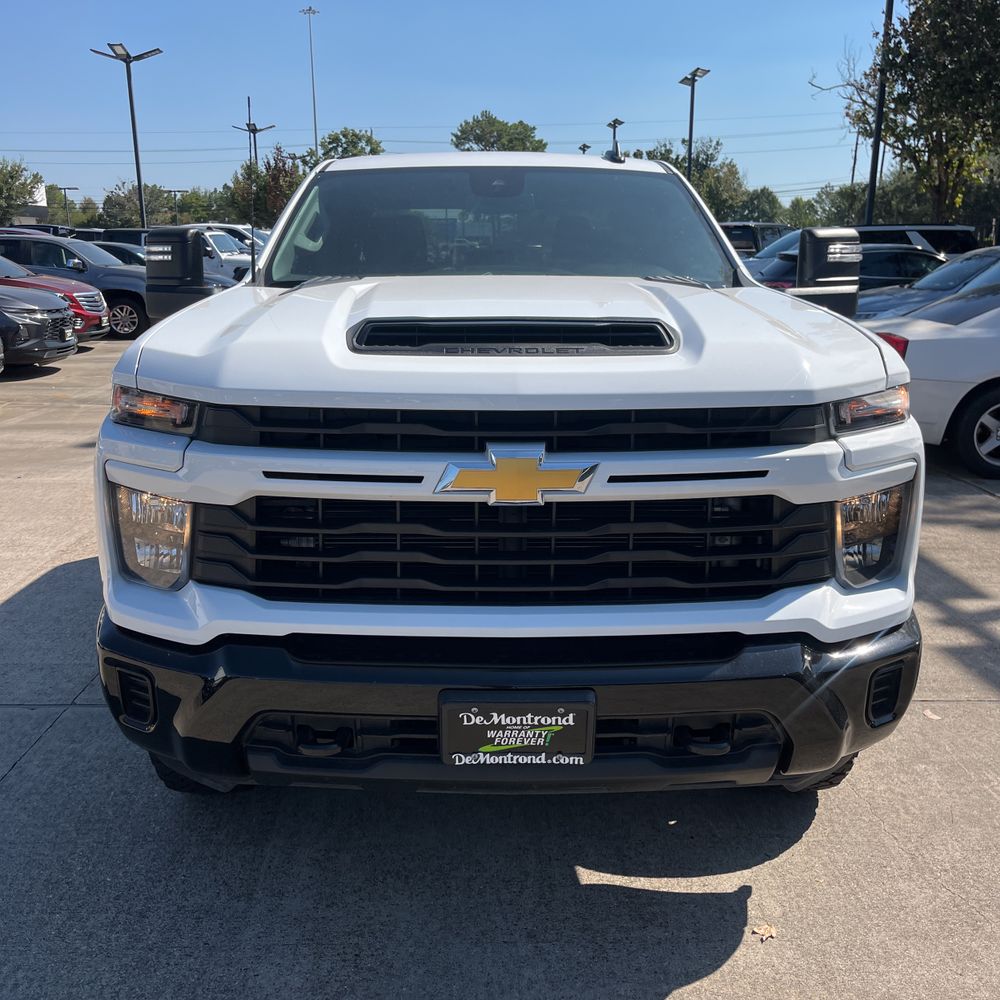 2024 Chevrolet Silverado 2500 Custom