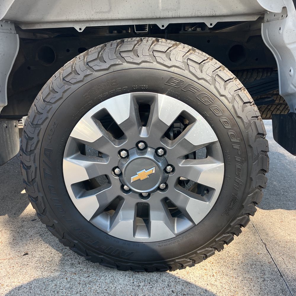 2024 Chevrolet Silverado 2500 Custom