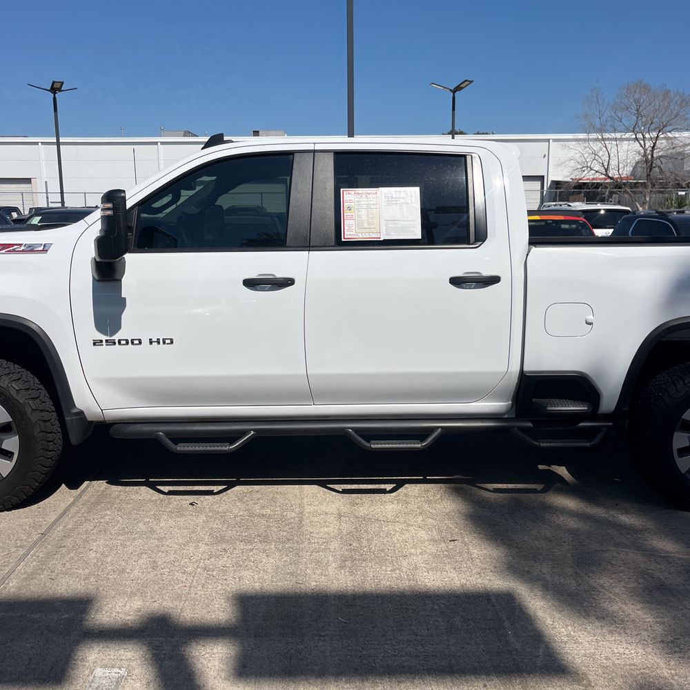 2024 Chevrolet Silverado 2500 Custom