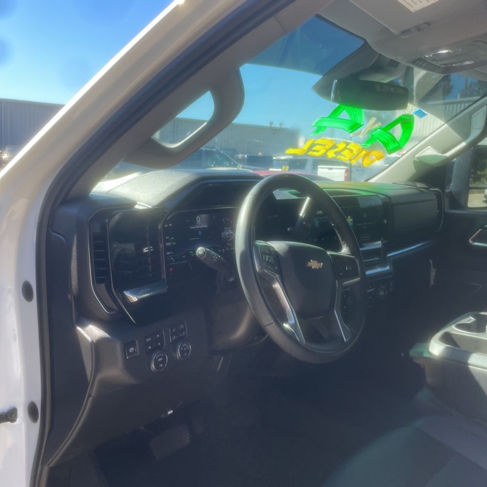 2024 Chevrolet Silverado 2500HD LTZ