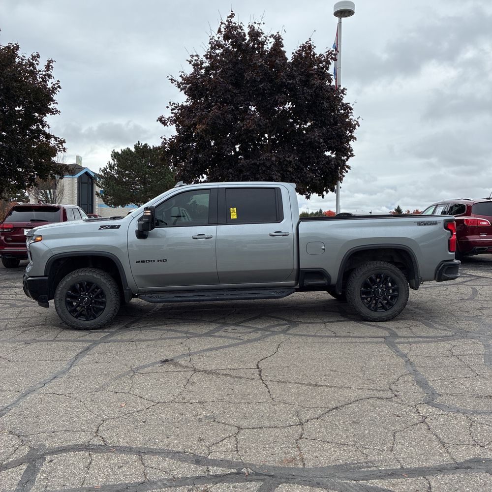 2025 Chevrolet Silverado 2500HD LTZ
