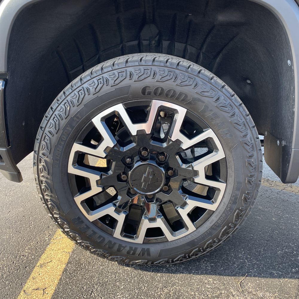 2025 Chevrolet Silverado 2500 High Country