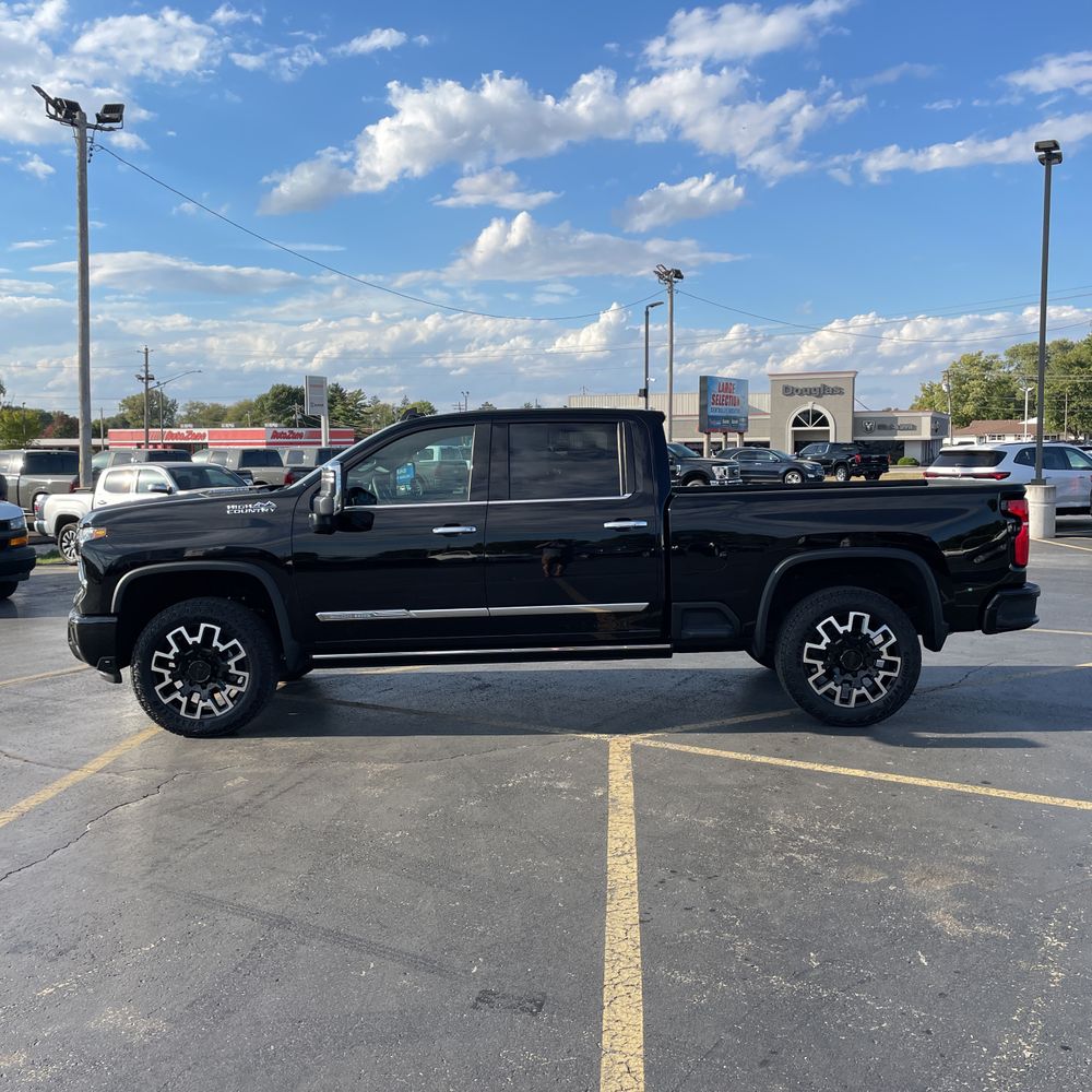2025 Chevrolet Silverado 2500 High Country