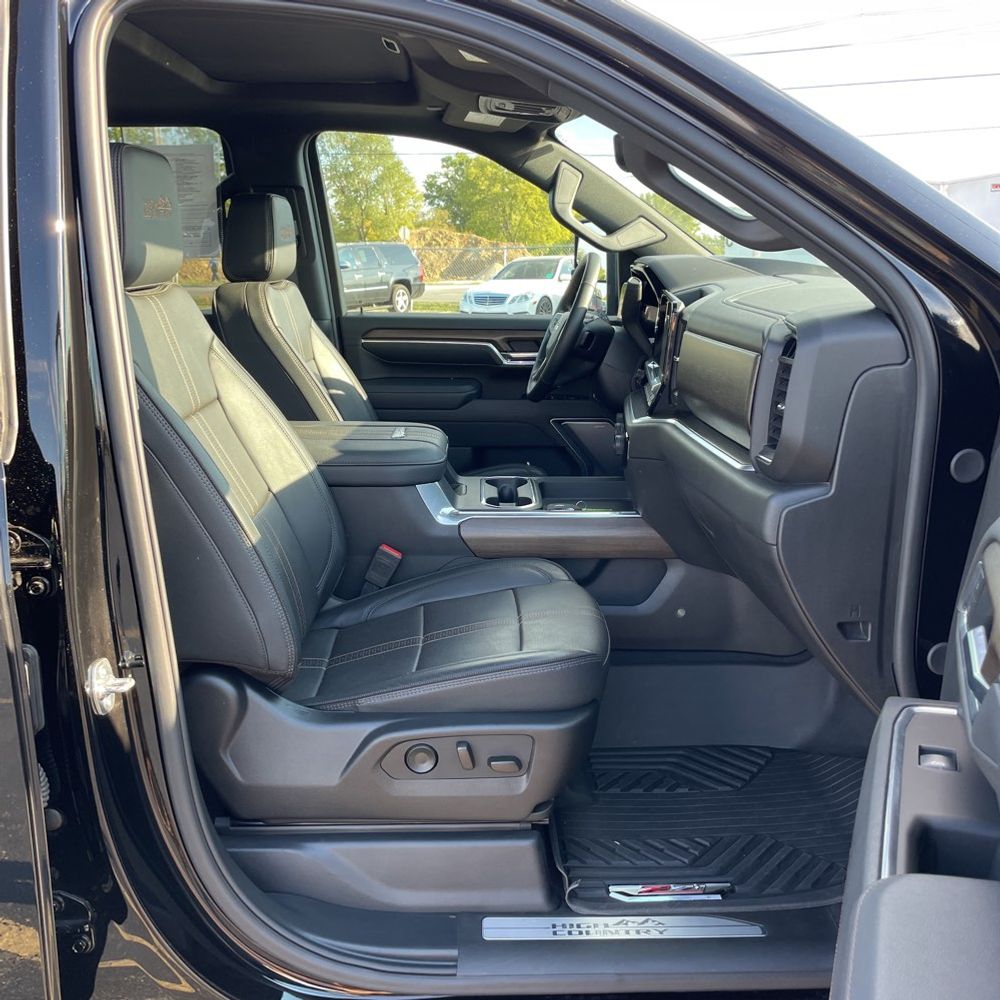 2025 Chevrolet Silverado 2500 High Country