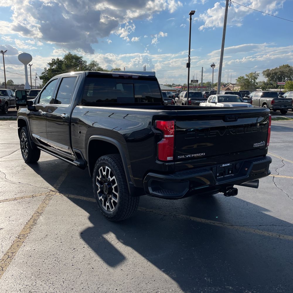 2025 Chevrolet Silverado 2500 High Country