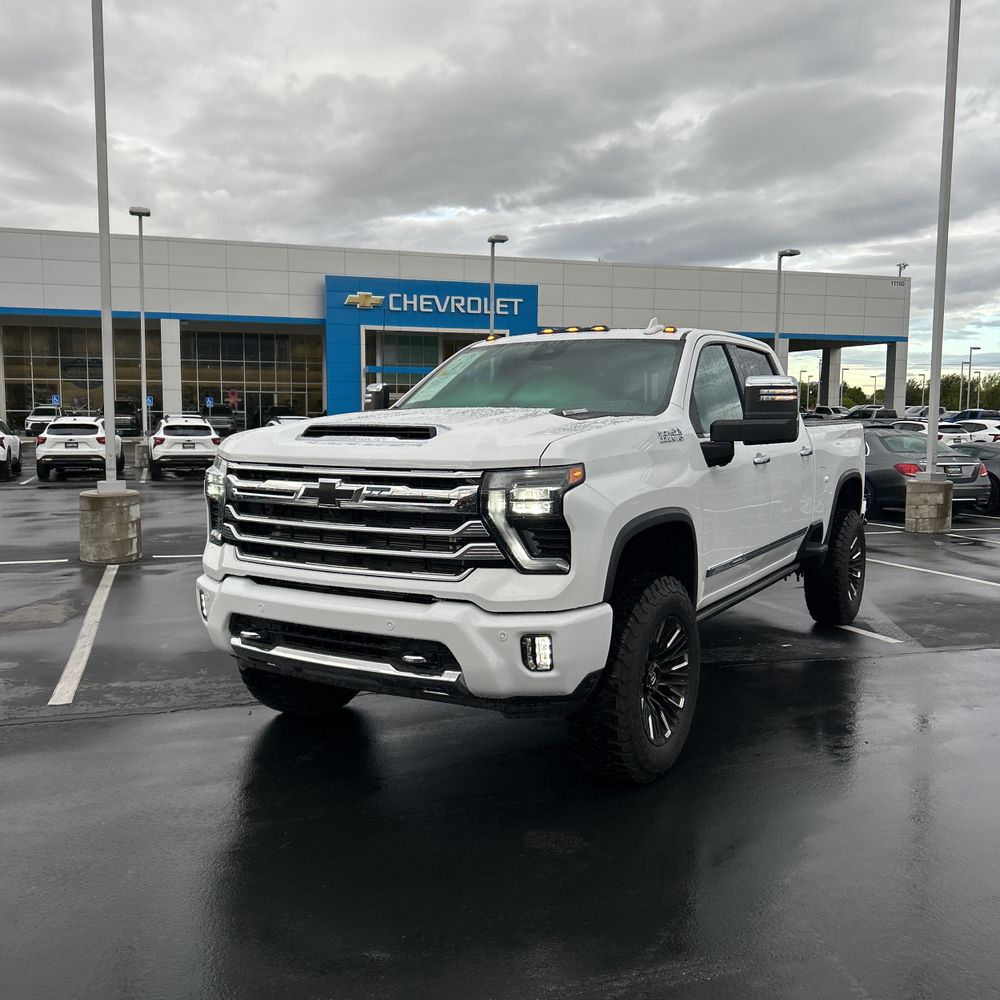 2025 Chevrolet Silverado 3500HD High Country