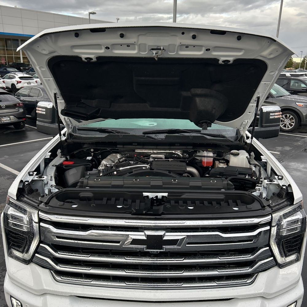 2025 Chevrolet Silverado 3500HD High Country