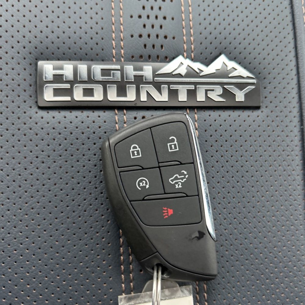 2025 Chevrolet Silverado 3500HD High Country