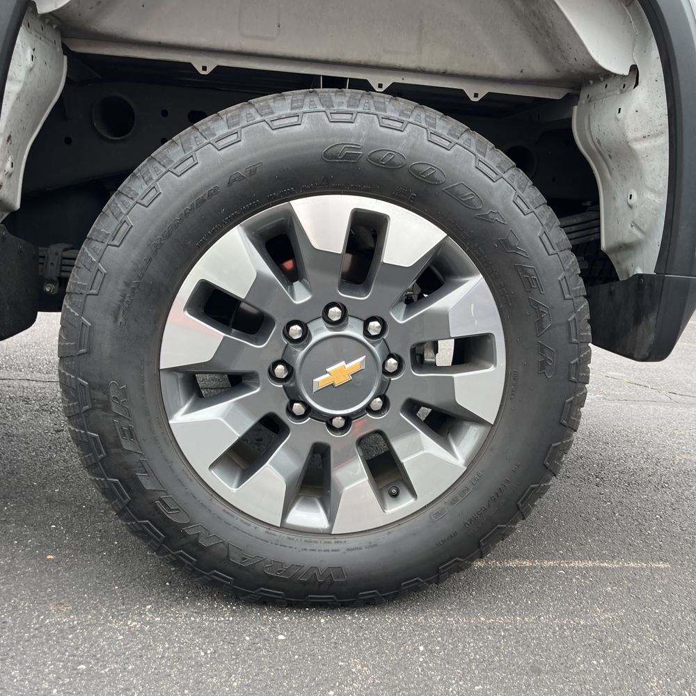 2024 Chevrolet Silverado 2500HD Custom