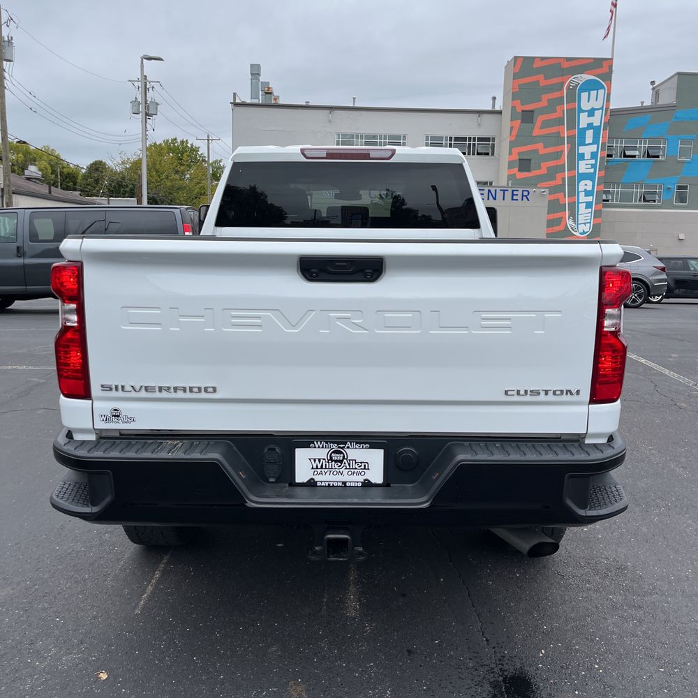 2024 Chevrolet Silverado 2500HD Custom