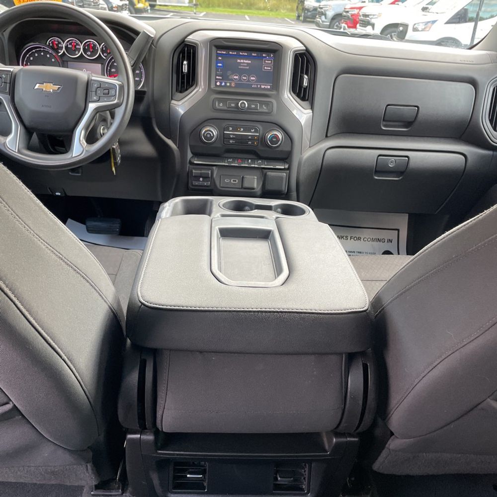 2023 Chevrolet Silverado 2500HD Custom