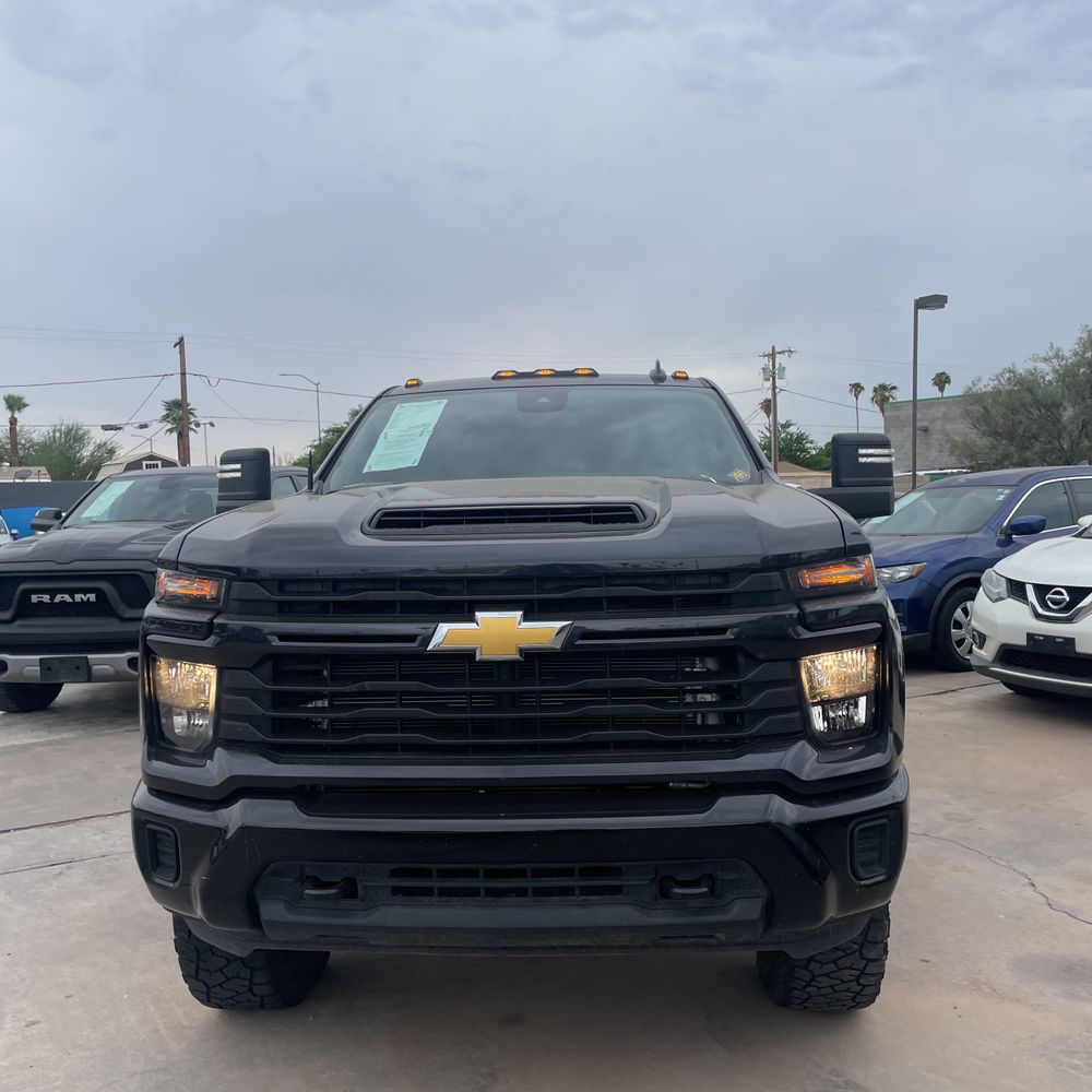 2024 Chevrolet Silverado 2500HD Custom