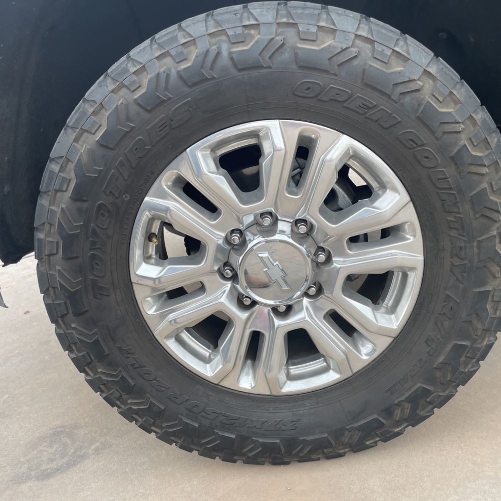 2024 Chevrolet Silverado 2500HD Custom