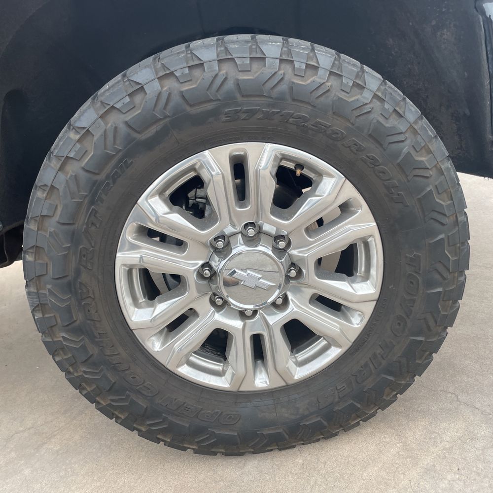 2024 Chevrolet Silverado 2500HD Custom