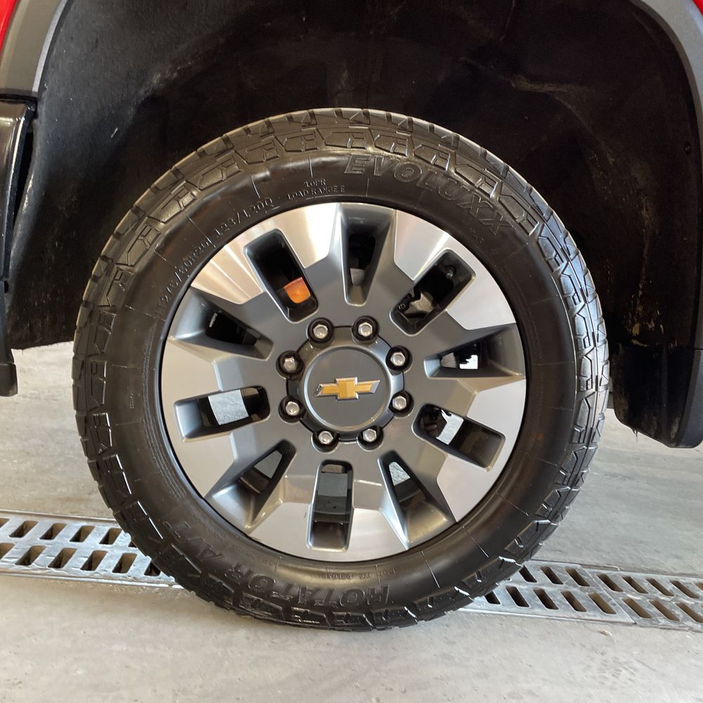 2024 Chevrolet Silverado 2500HD Custom