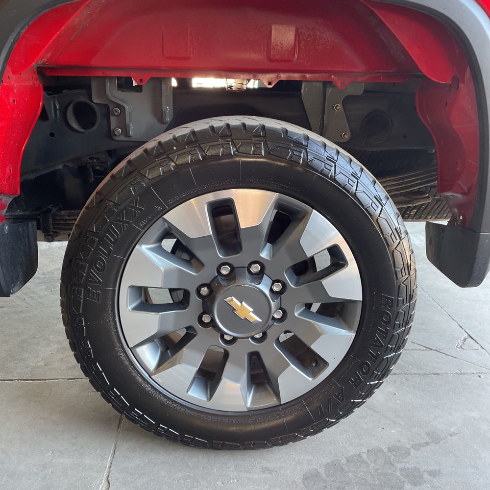 2024 Chevrolet Silverado 2500HD Custom