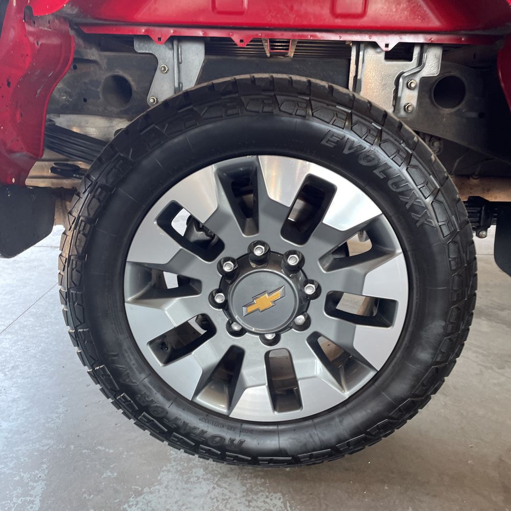 2024 Chevrolet Silverado 2500HD Custom