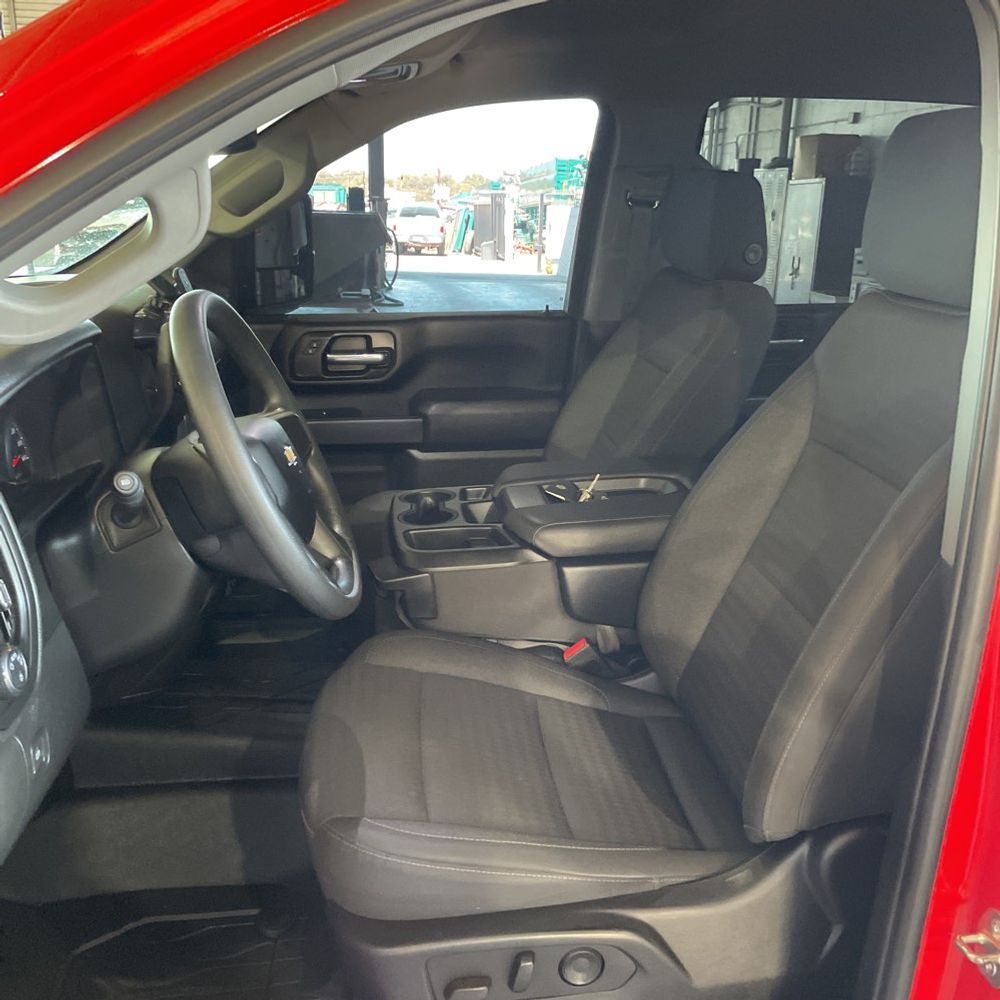 2024 Chevrolet Silverado 2500HD Custom