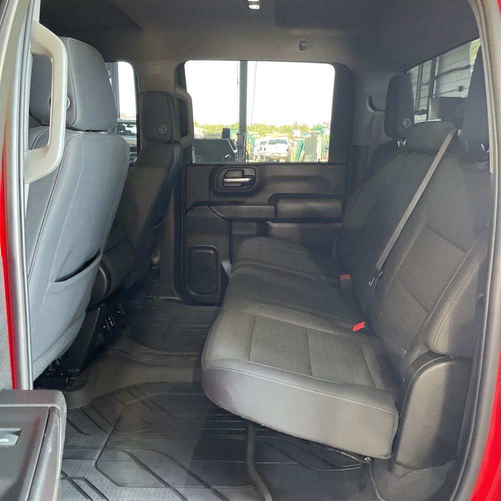 2024 Chevrolet Silverado 2500HD Custom