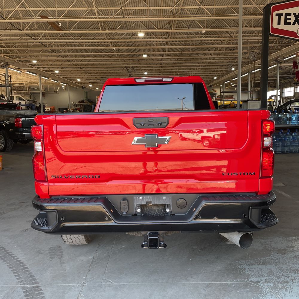 2024 Chevrolet Silverado 2500HD Custom