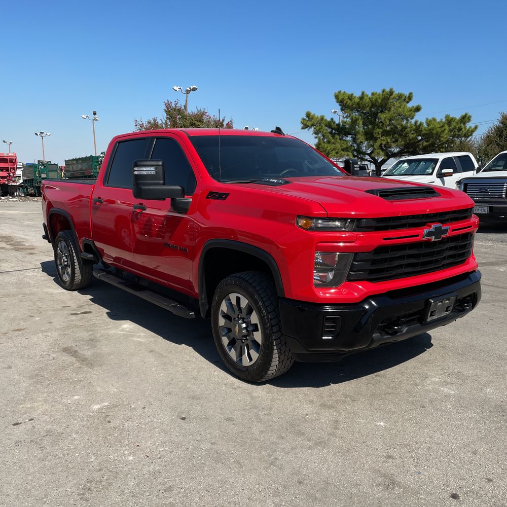 2024 Chevrolet Silverado 2500HD Custom