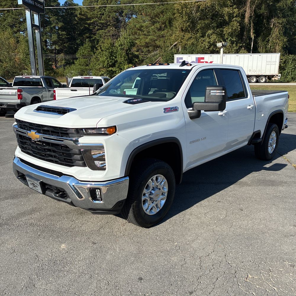 2024 Chevrolet Silverado 2500HD LT