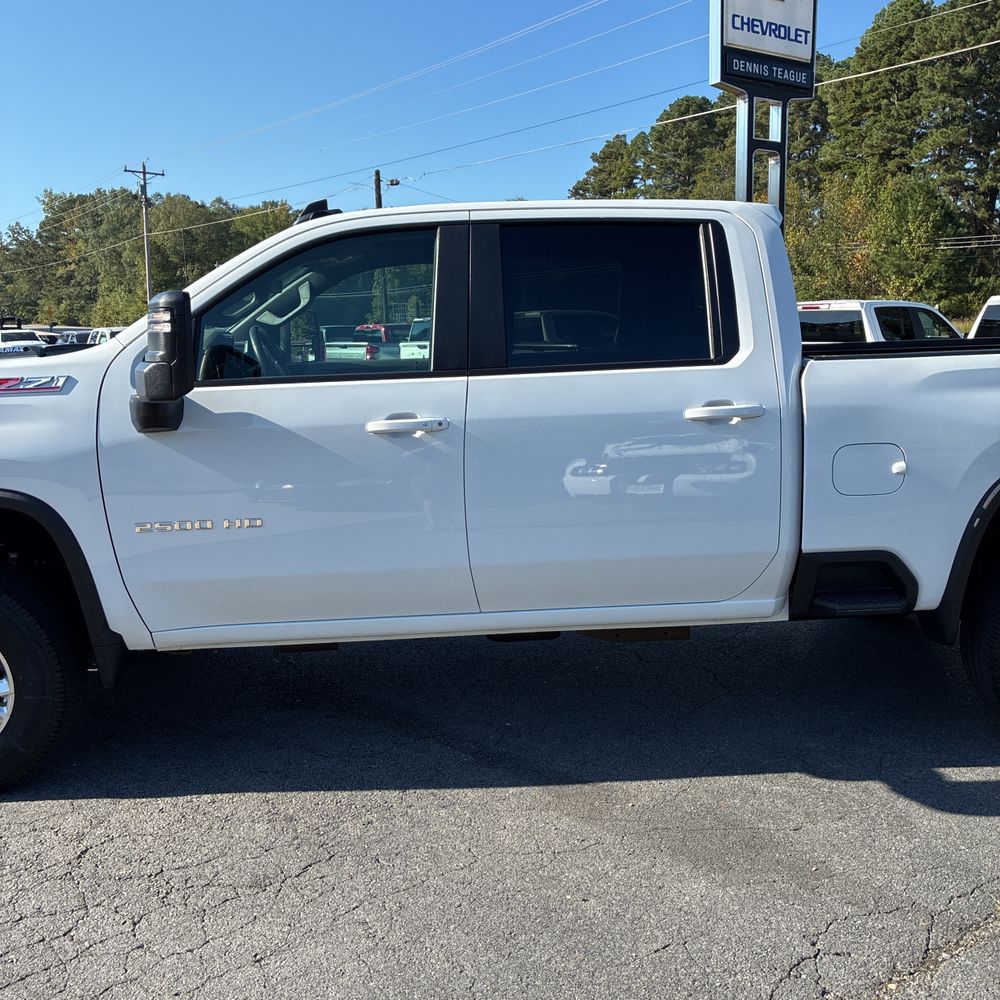 2024 Chevrolet Silverado 2500HD LT