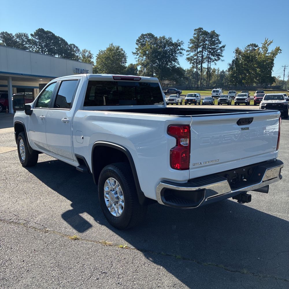 2024 Chevrolet Silverado 2500HD LT