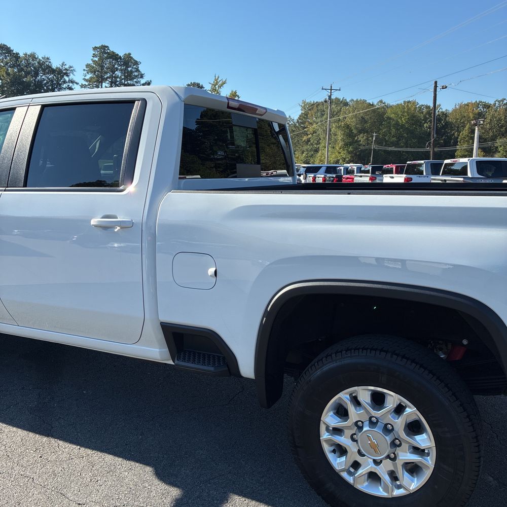 2024 Chevrolet Silverado 2500HD LT
