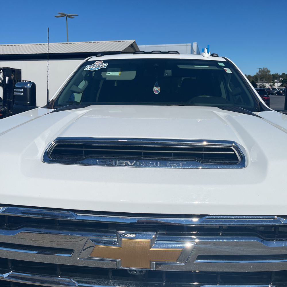 2024 Chevrolet Silverado 2500HD LTZ