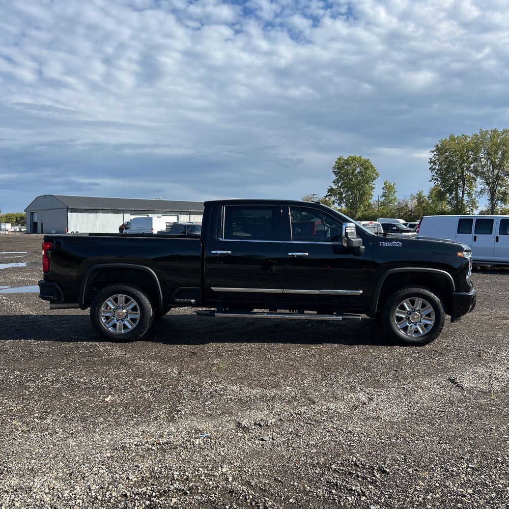 2024 Chevrolet Silverado 2500 High Country