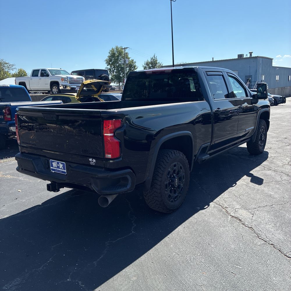 2024 Chevrolet Silverado 2500HD High Country