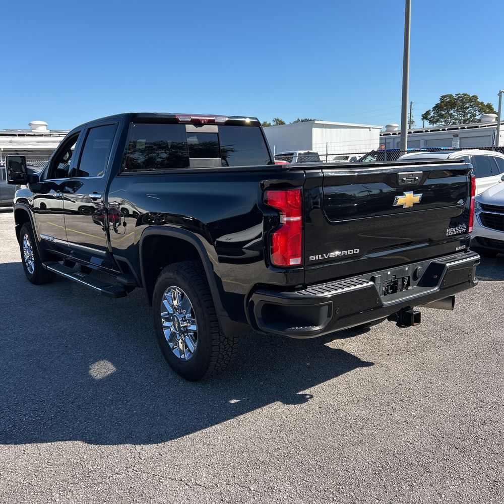 2024 Chevrolet Silverado 2500HD High Country