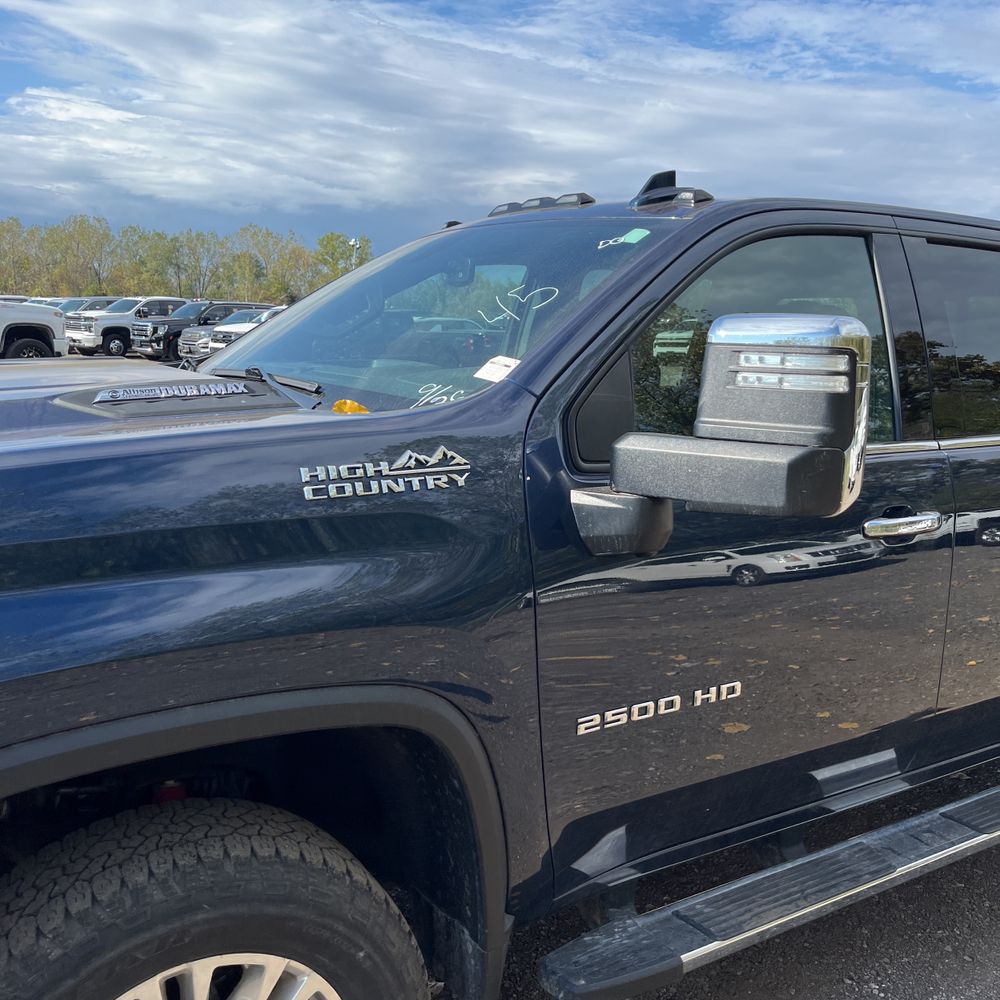 2023 Chevrolet Silverado 2500 High Country