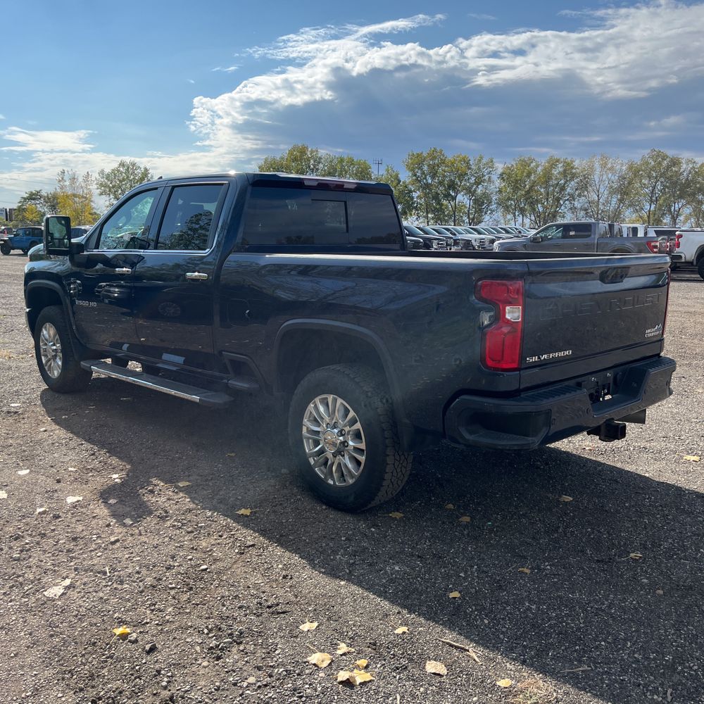 2023 Chevrolet Silverado 2500 High Country