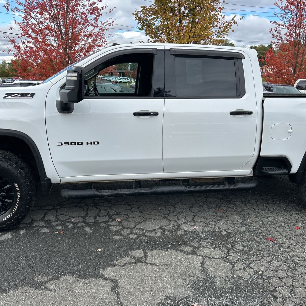 2024 Chevrolet Silverado 3500HD LTZ
